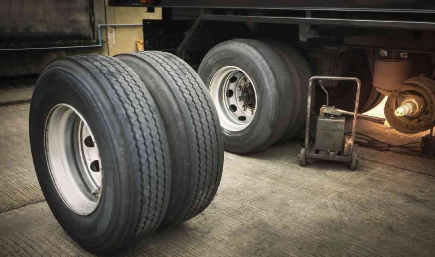 Hernandez Truck & Trailer Repair